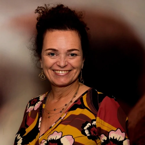 Foto van Debra Brouwn